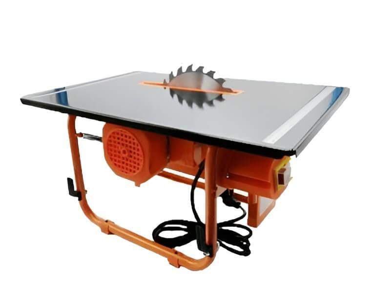 โต๊ะเลื่อยวงเดือน