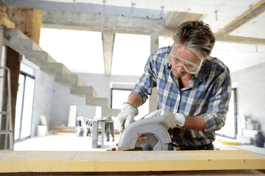 เสื้อผ้าสำหรับช่างไม้